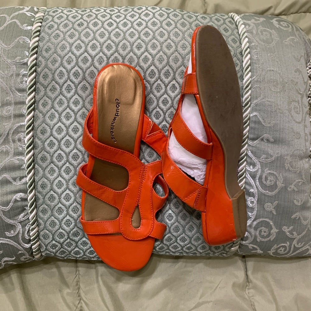Cloudwalkers Excellent Condition Orange Sandals - image 3